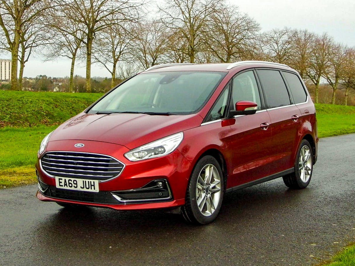 FORD: Galaxy 2.0 EcoBlue Titanium (LuxPack) Auto Review image